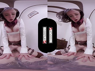 Bodacious bombshell appears in jaw-dropping porn clip